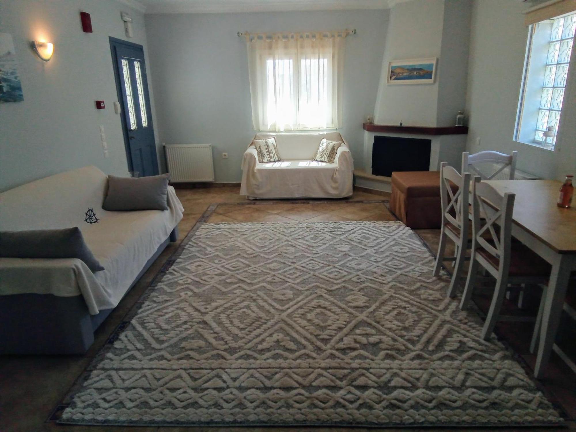 Nautilus Luxury Suites Galaxidi Quarto foto